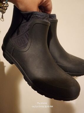 UGG WoMen's Black Chelsea Rain Ankle Boots